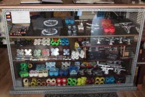 skateboard-steelton-large-selection-in-stock-longboard-wheels-trucks-bones-bearings-717-skater-skateboarder