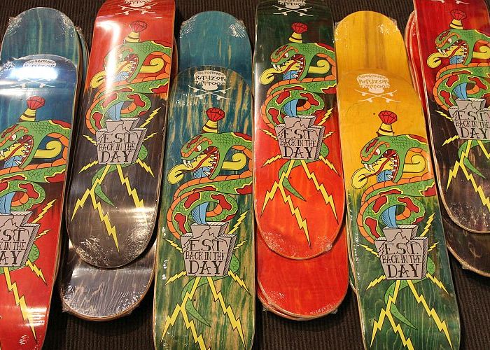 decks-custom-skateboards-wheels-trucks